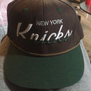 New York knicks snap back!!